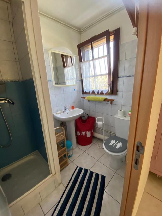 Apartament Studio Grotte Des Fees Hyères Zewnętrze zdjęcie